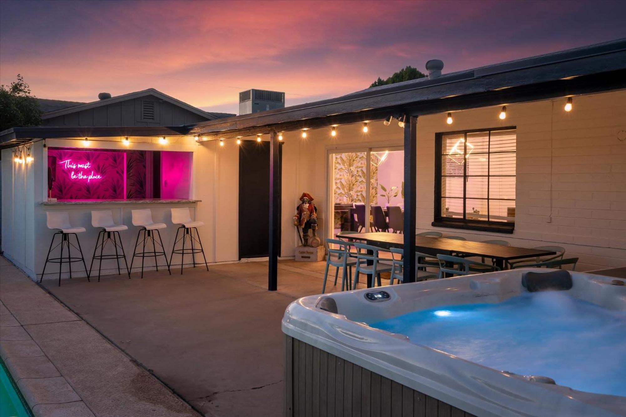스코 츠 데일 Girls Getaway Haven Outdoor Bar W Pool & Hot Tub 빌라 외부 사진